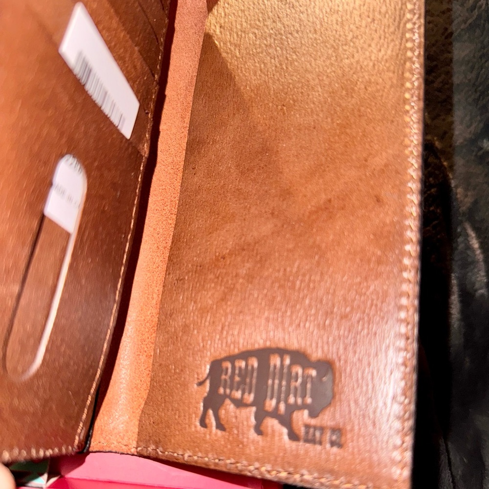 Men's Rodeo Wallet - Multicolor Aztec Design - Picture 4 of 8
